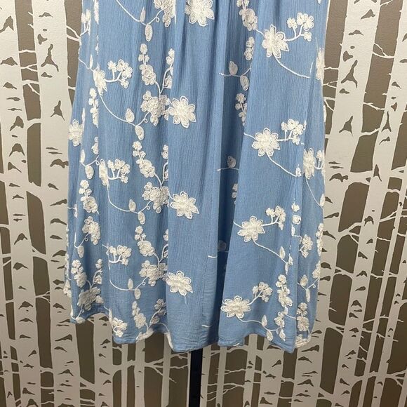 Altar'd State Floral Embroidered Gauze Cut Out Back Dress L - Picture 14 of 14